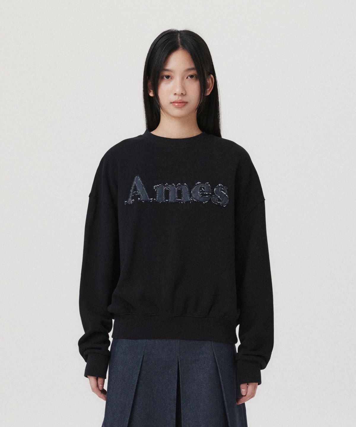 아메스 월드와이드(AMES-WORLDWIDE) BASIC DENIM LOGO SWEATSHIRT BLACK