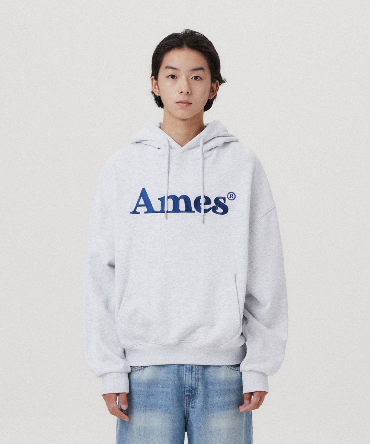 아메스 월드와이드(AMES-WORLDWIDE) BASIC LOGO HOODIE LIGHT GREY