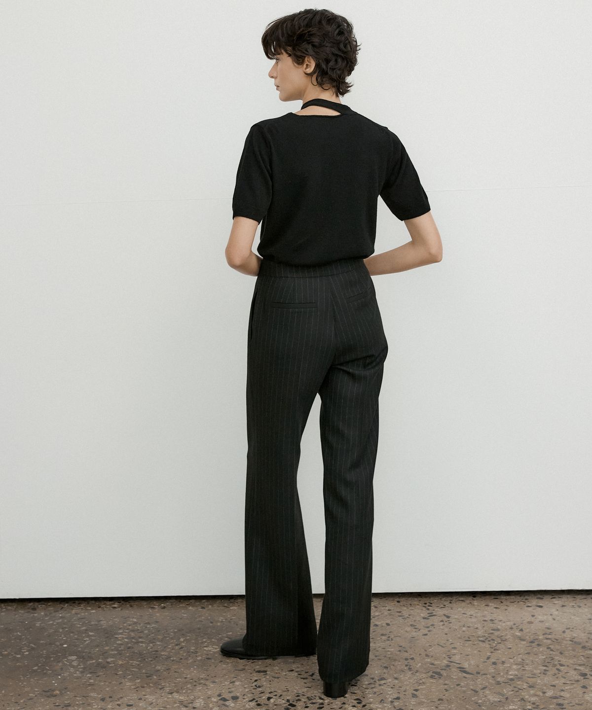 오떼뜨(OCTETTE) WOOL STRIPE TROUSER_2COLOR