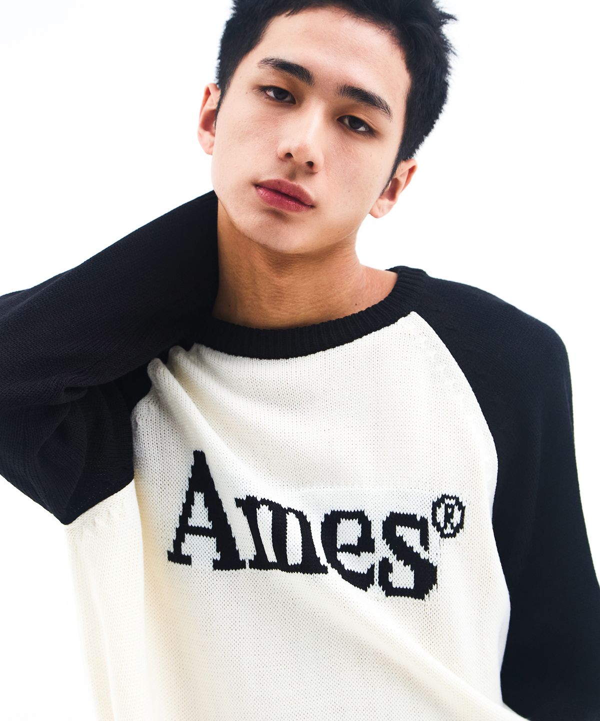 아메스 월드와이드(AMES-WORLDWIDE) BASIC RAGLAN PULLOVER KNIT IVORY