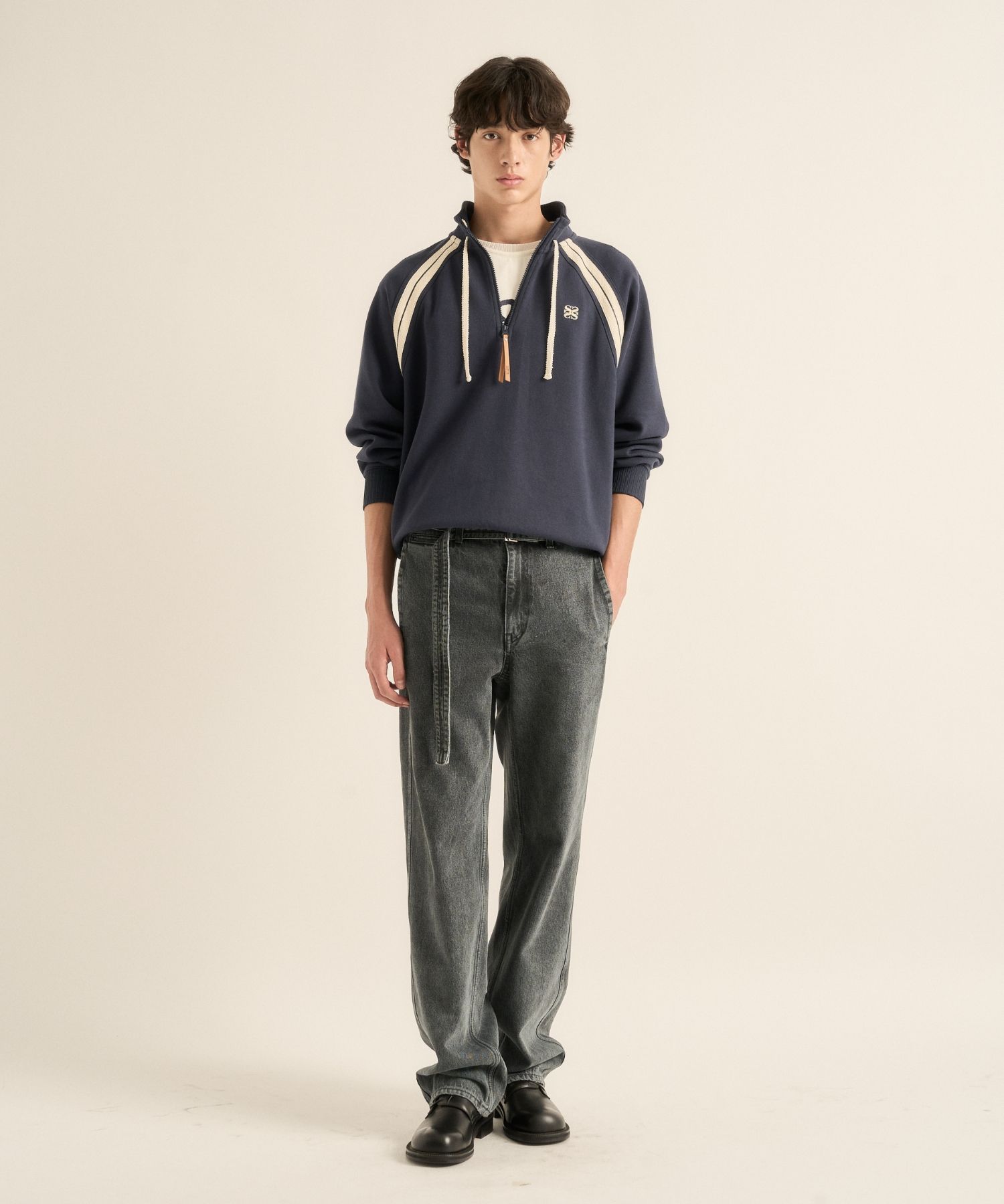 MUSINSA | SATUR Lawton Half Zip Up Sweatshirt Navy