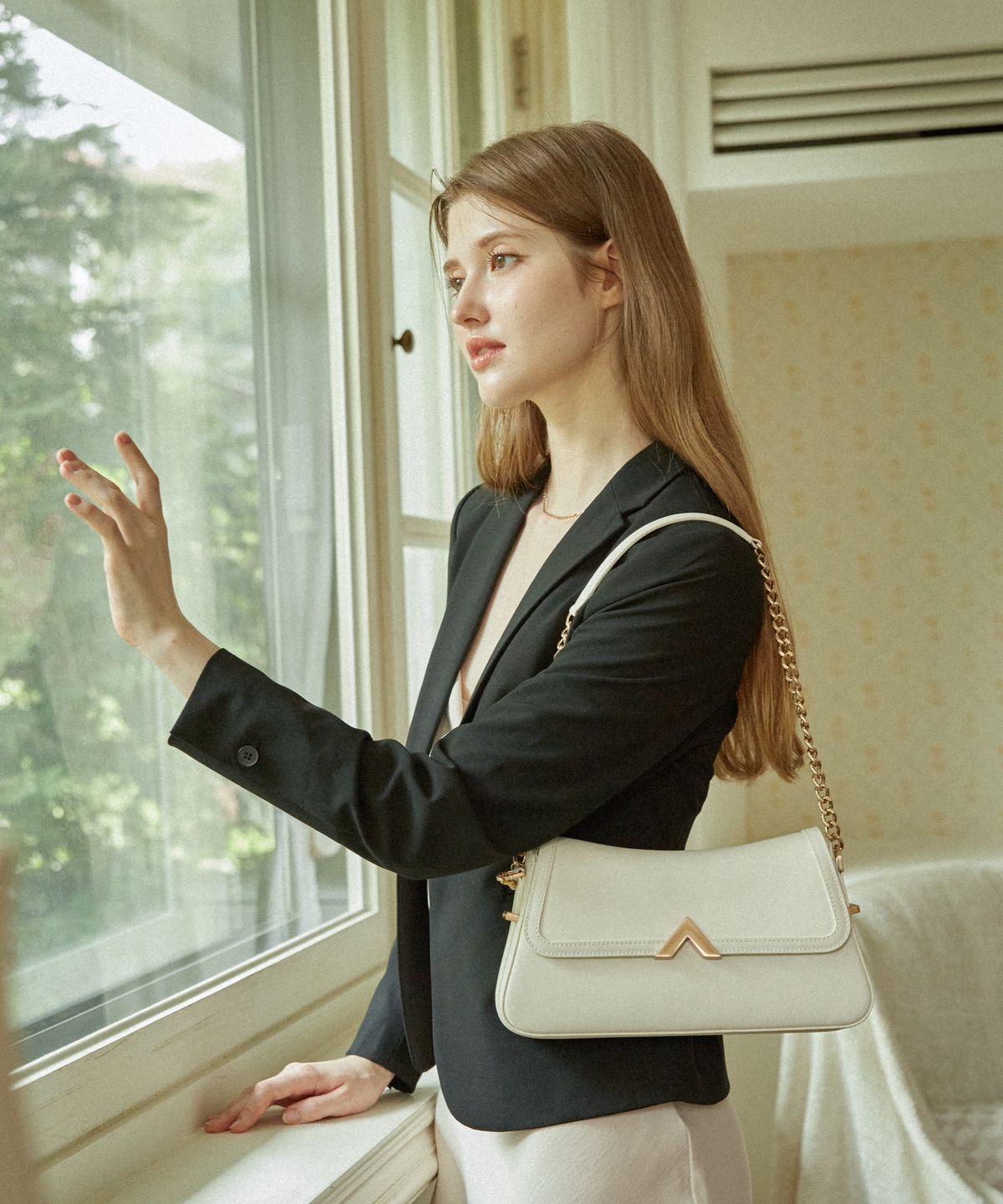 벨류엣(VALLUAT) Rolyn bag_White Beige