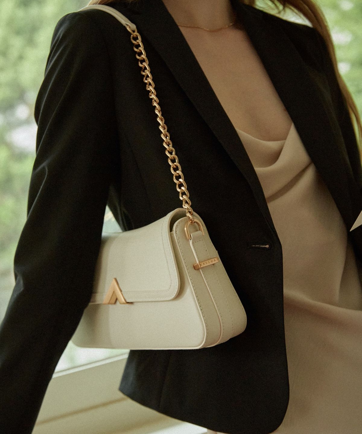 벨류엣(VALLUAT) Rolyn bag_White Beige