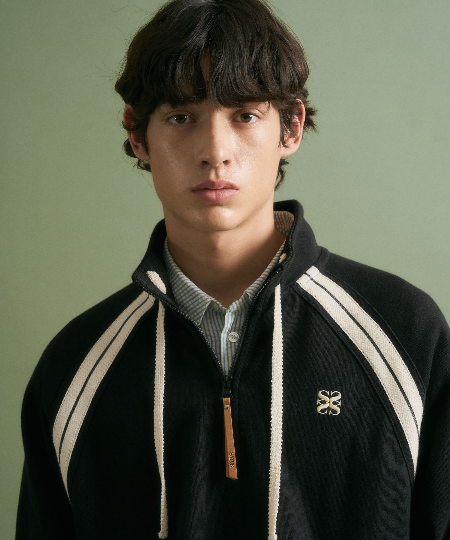◆SATUR◆ Lawton half zip-up sweatshirt black SA243UTM07BK MUSINSA公式 | SATUR Lawton Half Zip-Up Sweatshirt Black