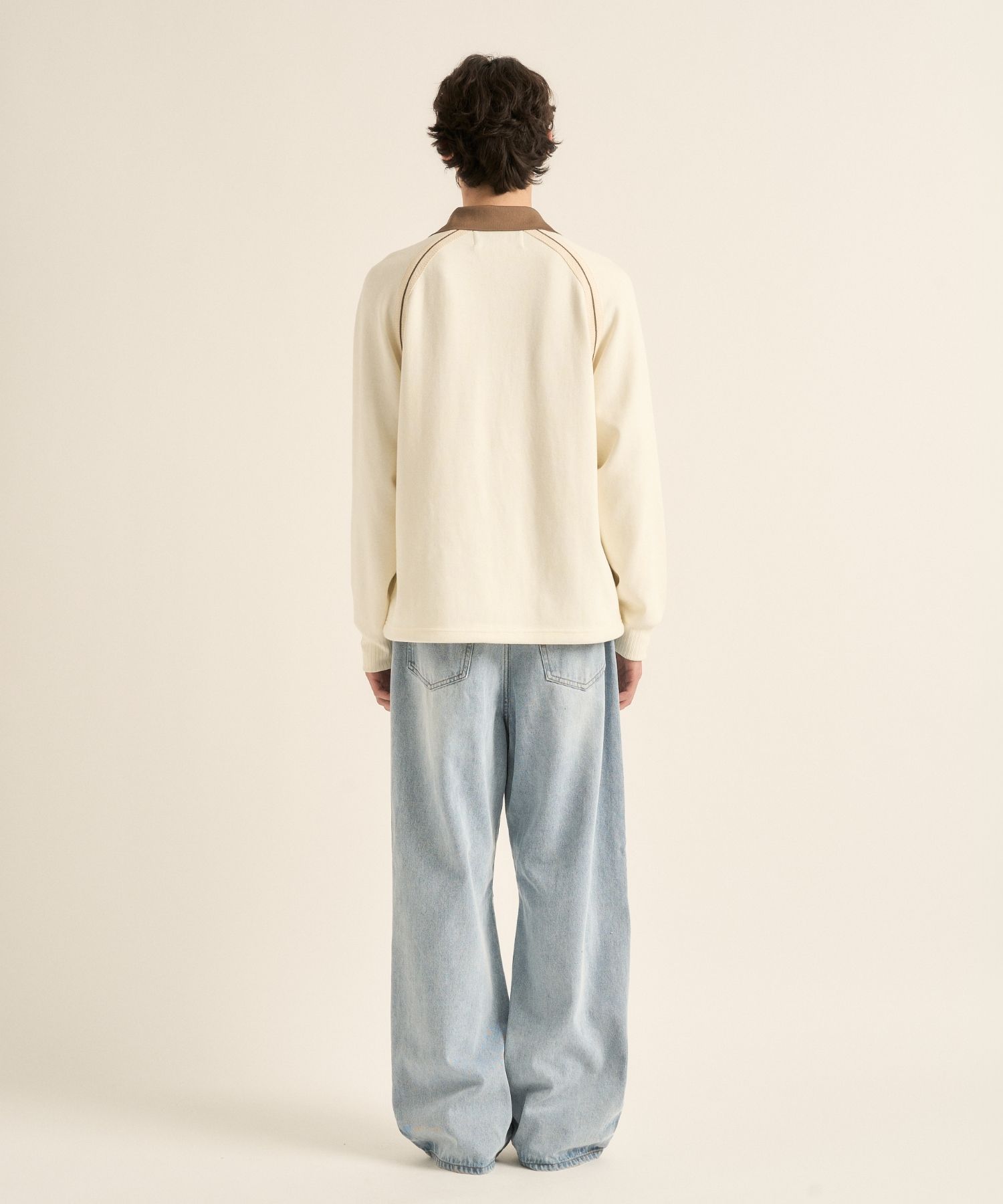 スウェット・トレーナー SATUR Lausanne Sweatshirt Cream SA243UTM08CR MUSINSA | SATUR Lausanne Sweatshirt Cream