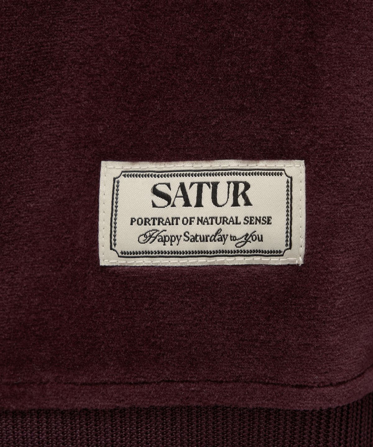 세터(SATUR) 벨루어 루즈핏 하프 집업 버건디