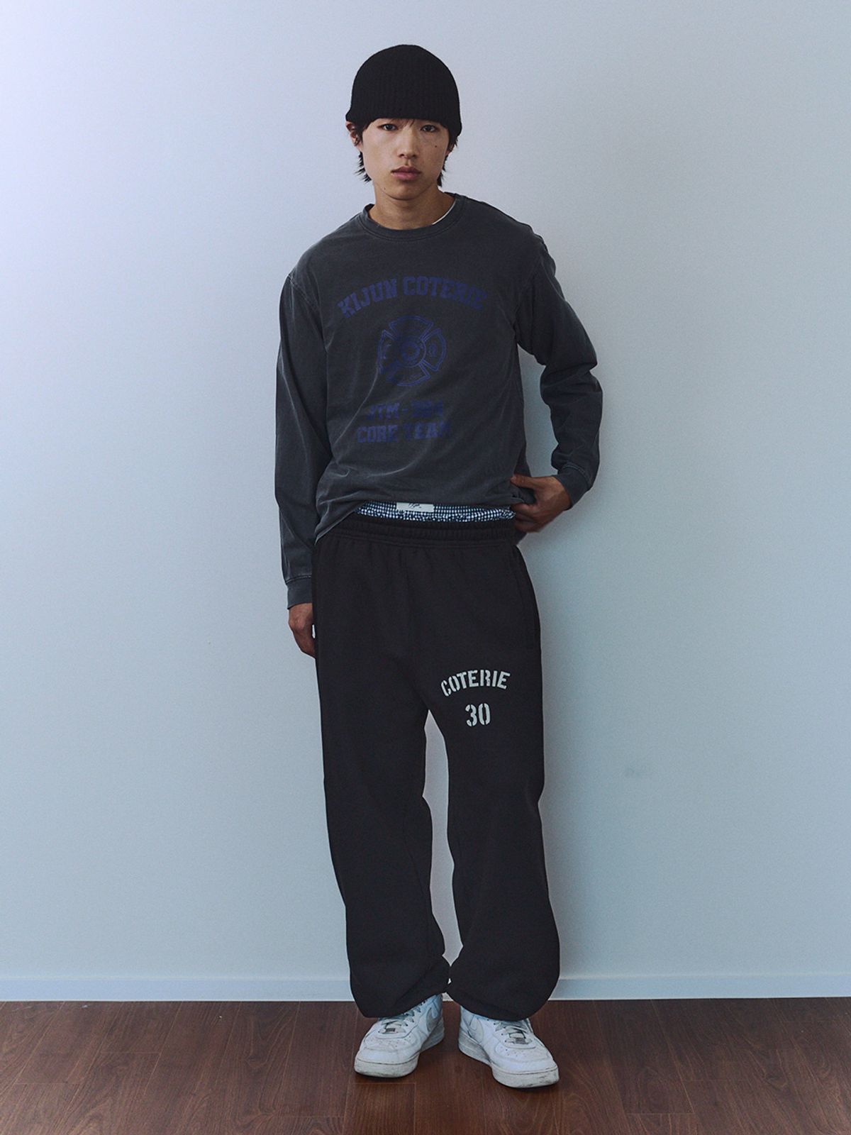 기준 맨(KIJUN MEN) COTERIE Jogger Pants Black