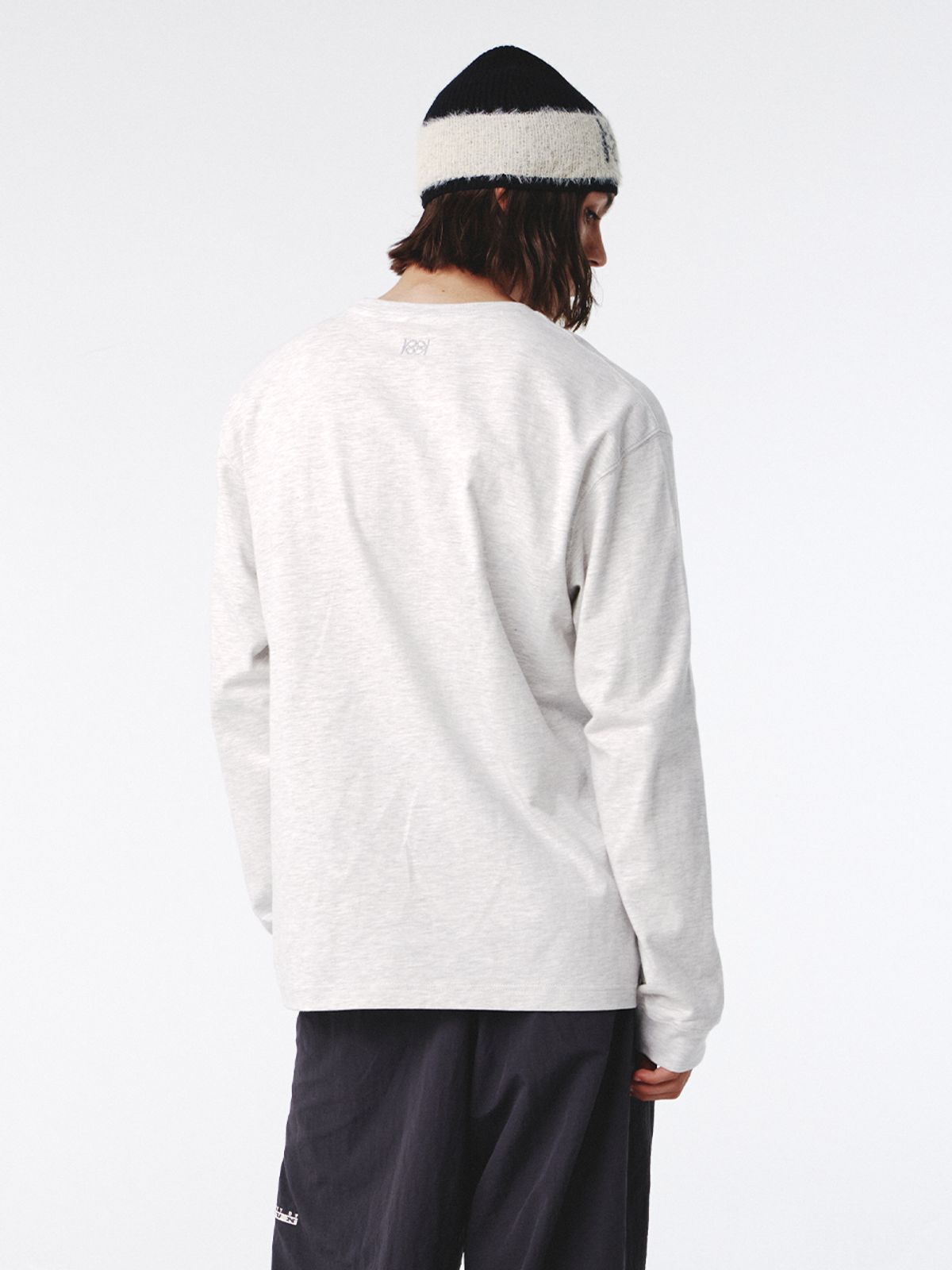기준 맨(KIJUN MEN) COTERIE Long Sleeve T-Shirt Melange White