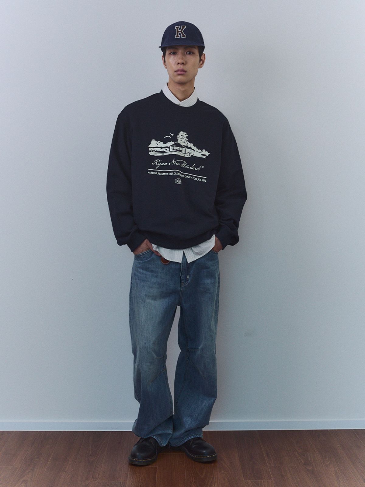 기준(KIJUN) Hotel Pullover UNISEX Navy