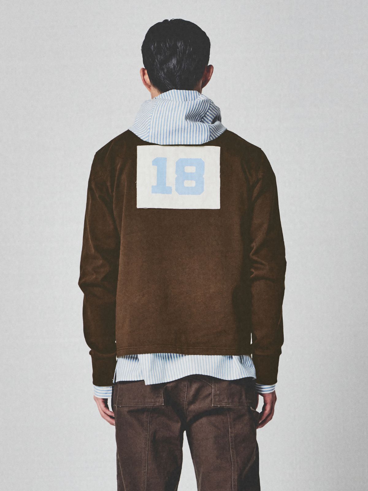 기준 맨(KIJUN MEN) KJ Embroidered Rugby Shirt Dark Brown