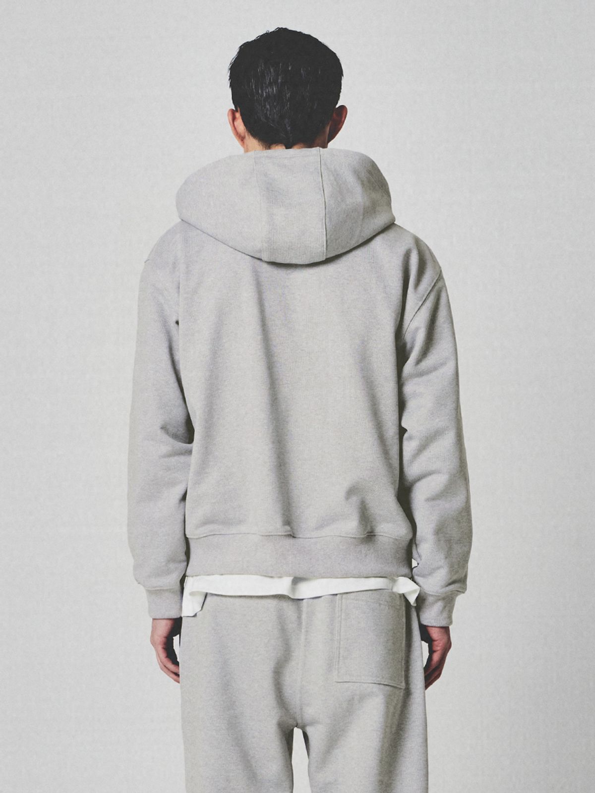 기준 맨(KIJUN MEN) Rivet Zip-Up Hoodie Melange Grey