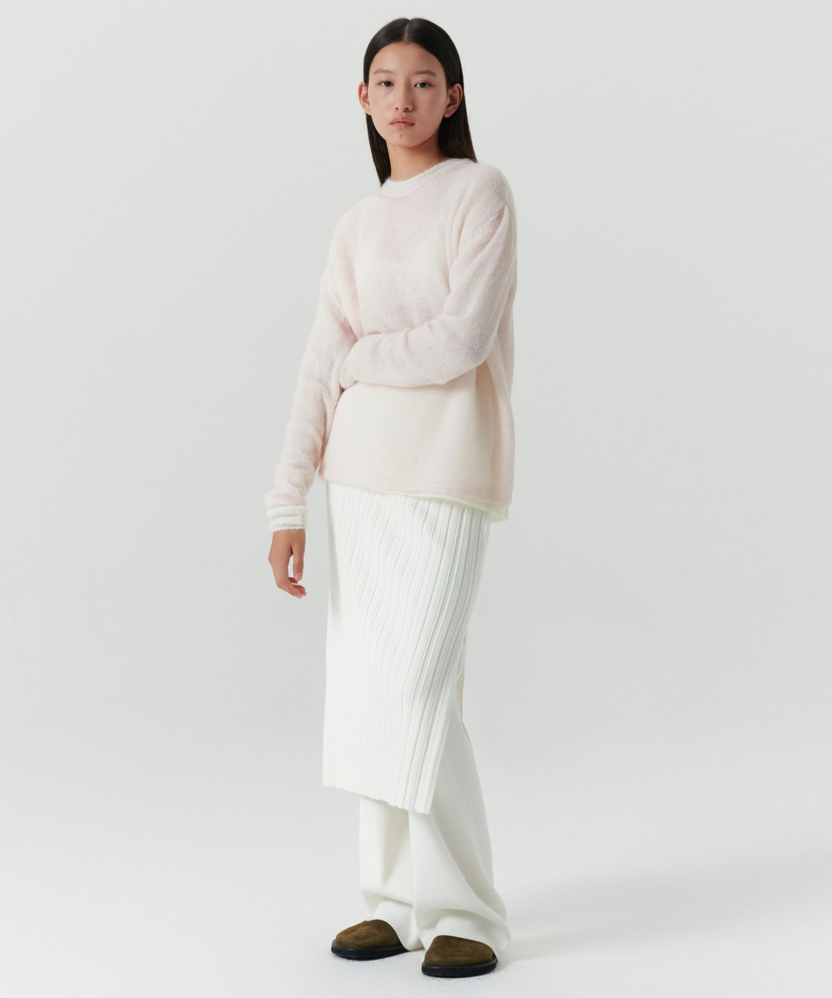 르바(LEVAR) Mohair Sheer Round Knit - Pale Pink