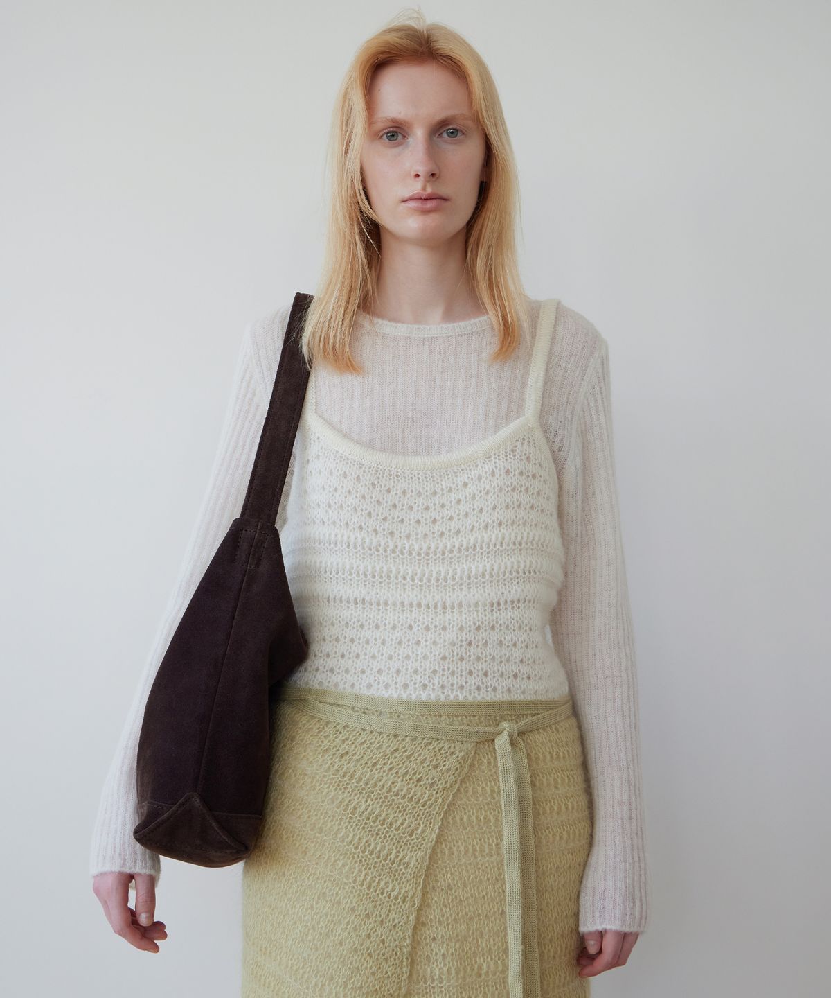 르바(LEVAR) Alpaca Ribbed Pure Knit - Ivory