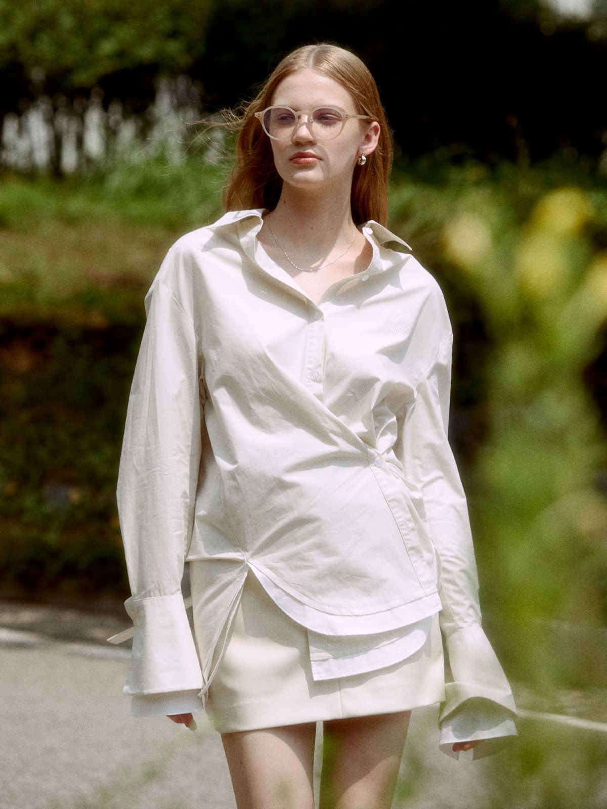 뮤제(MUSEE) MARIA Double Layered Cuffs Shirts_Soft Beige