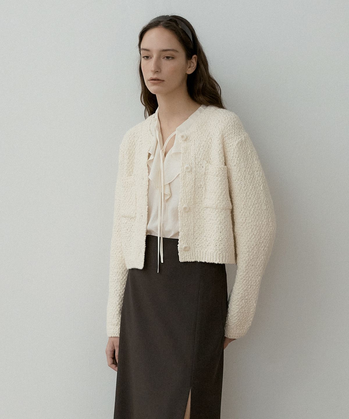 오떼뜨(OCTETTE) SHIMMER RUFFLE BLOUSE_2COLOR