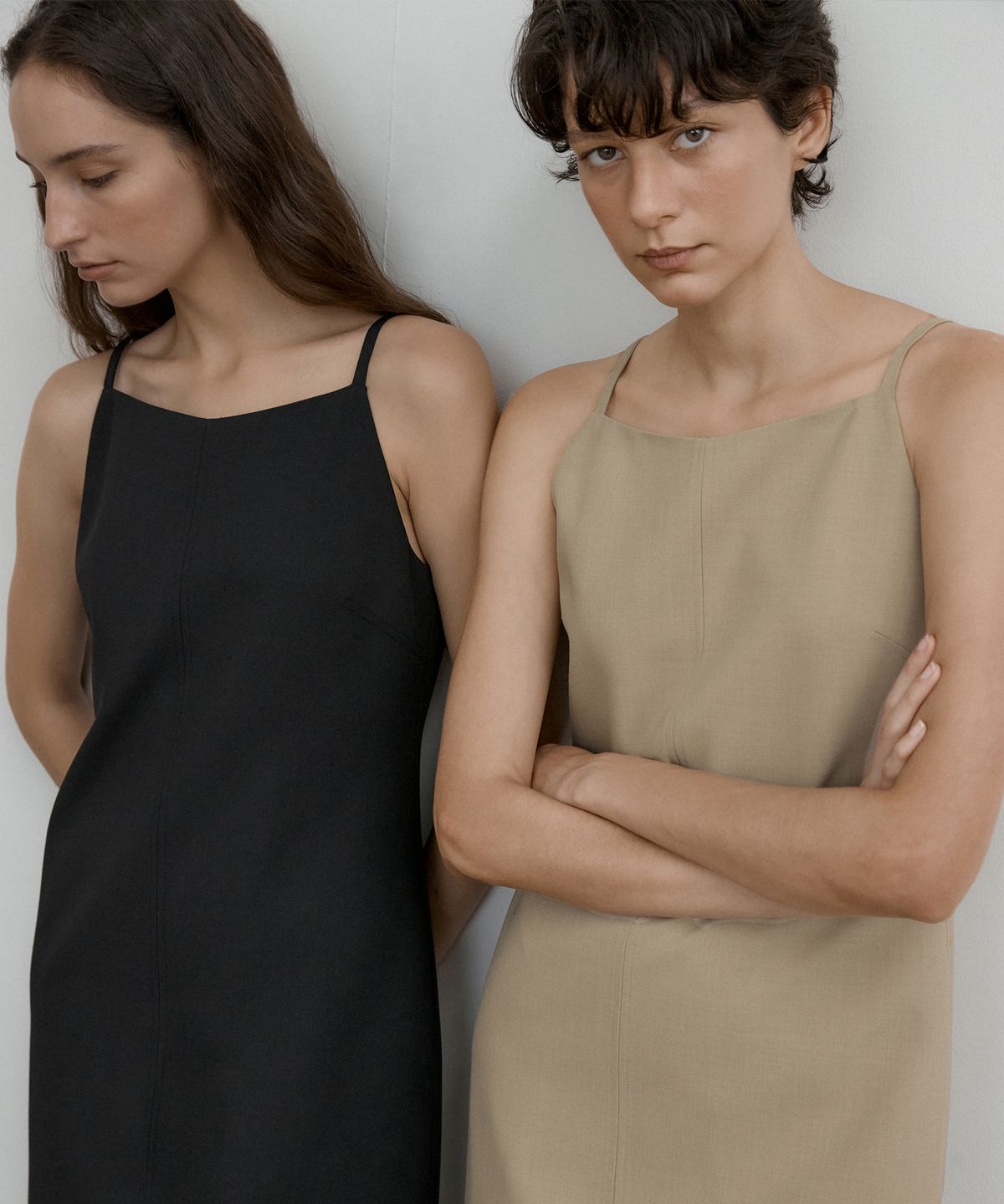 오떼뜨(OCTETTE) HAIM LONG SLEEVELESS OPS_2COLOR