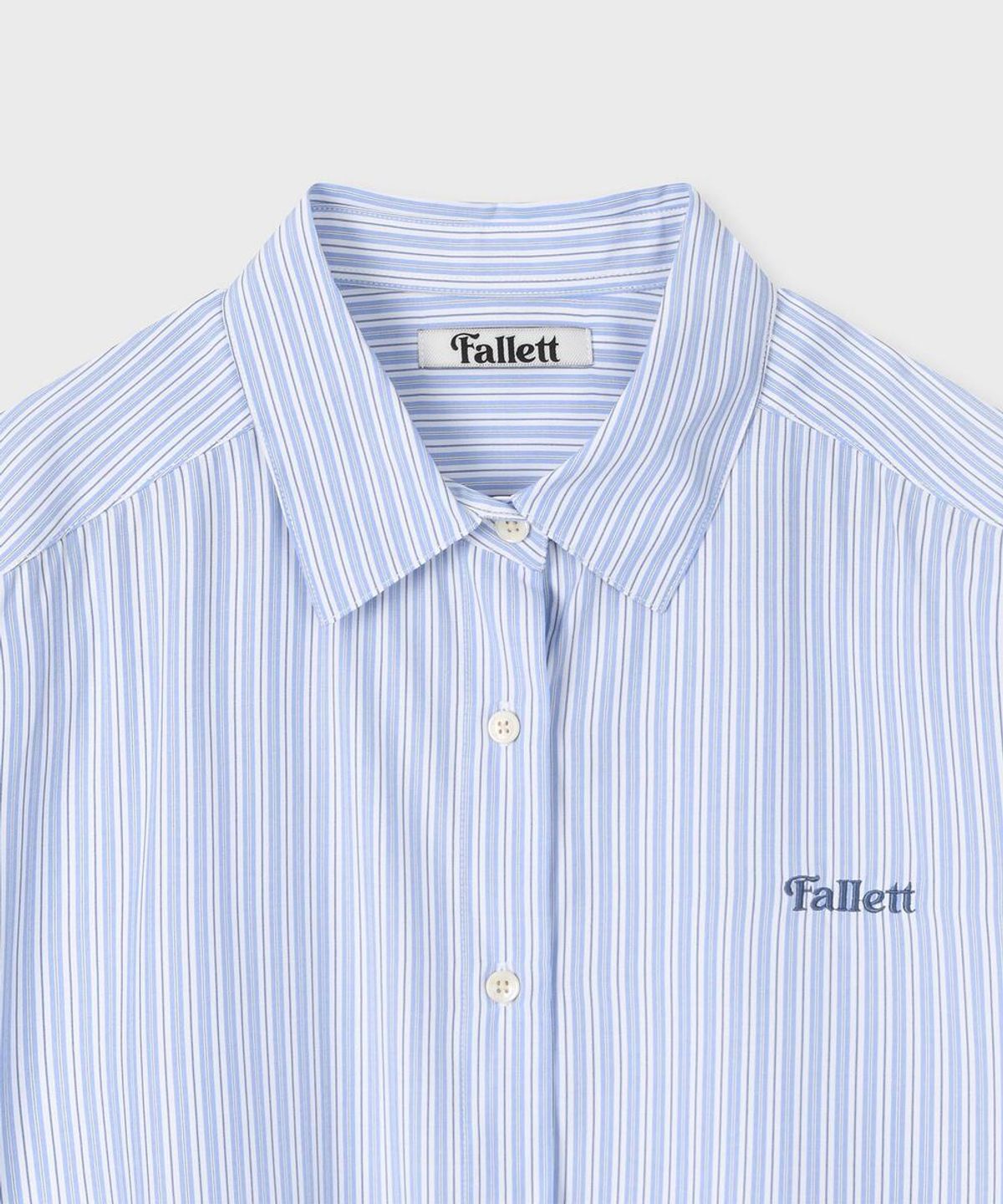 팔렛(FALLETT) 스몰 스토리 로고 스트라이프 셔츠 스카이 블루