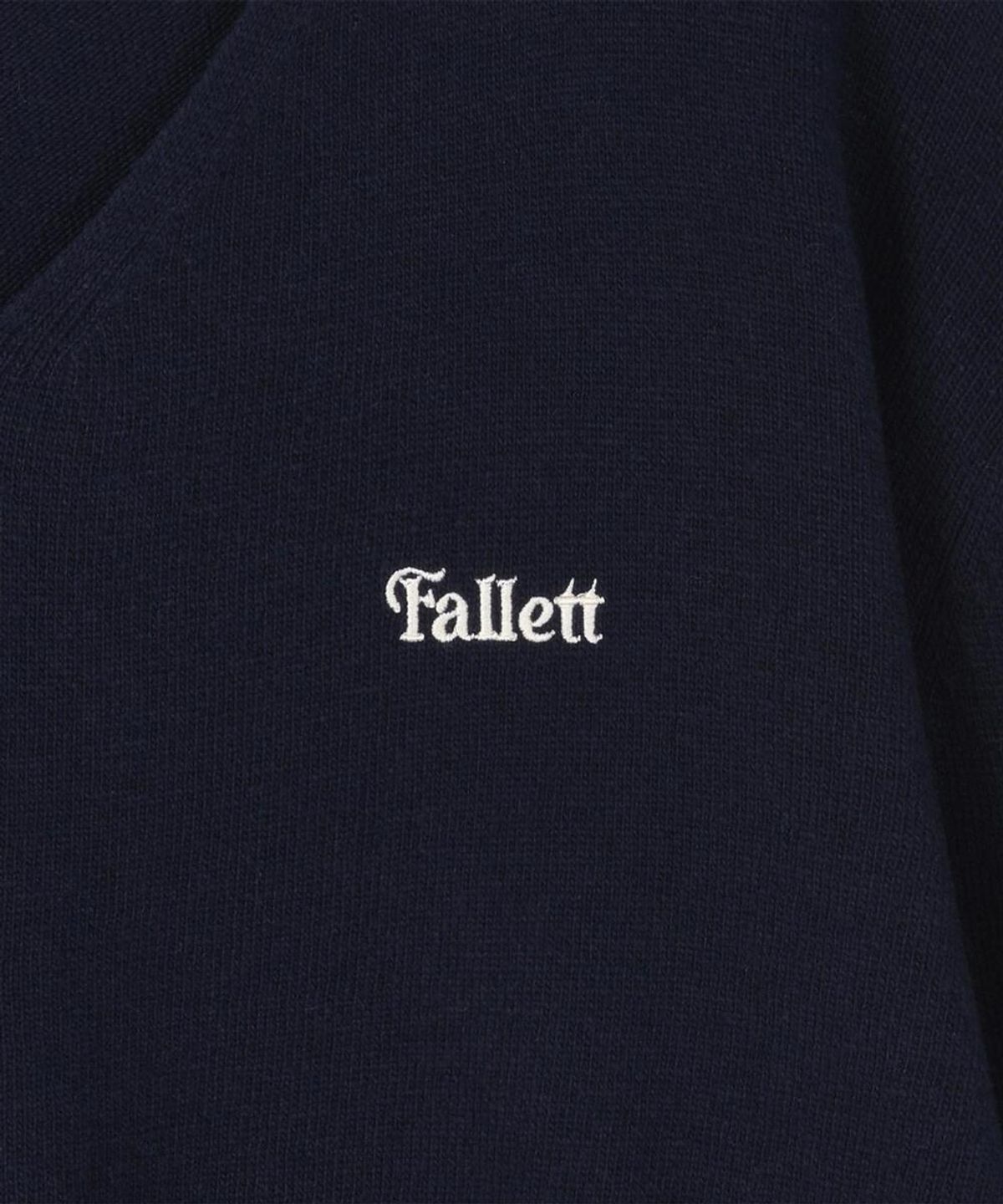 팔렛(FALLETT) 스몰 스토리 로고 브이넥 니트 네이비