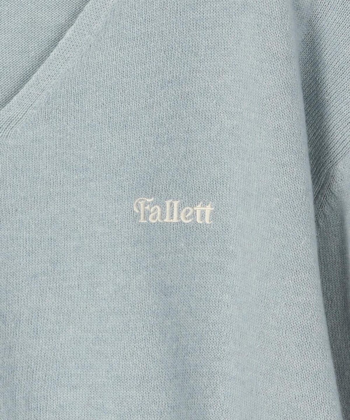 팔렛(FALLETT) 스몰 스토리 로고 브이넥 니트 스카이 블루