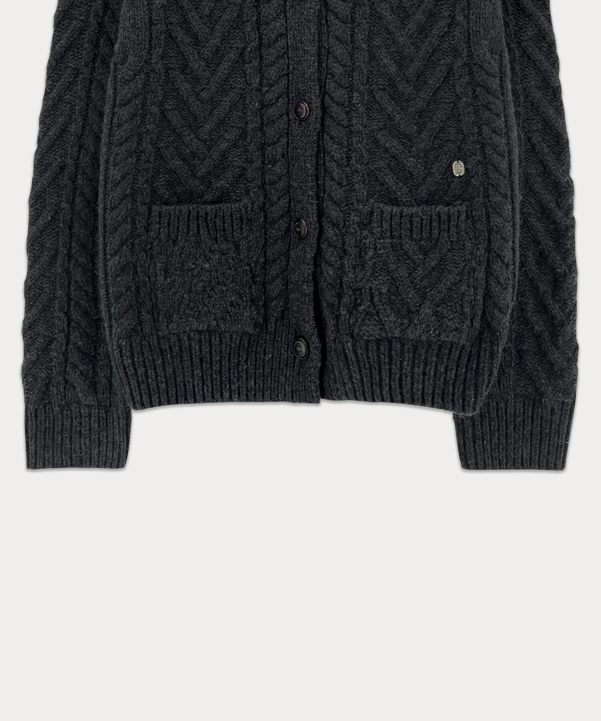 썸웨어버터(SOMEWHEREBUTTER) Colleen Cable Cardigan - Charcoal