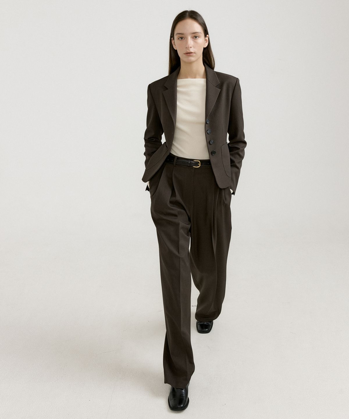 오떼뜨(OCTETTE) DEAR SLIM 4BUTTON JK_DARK BROWN