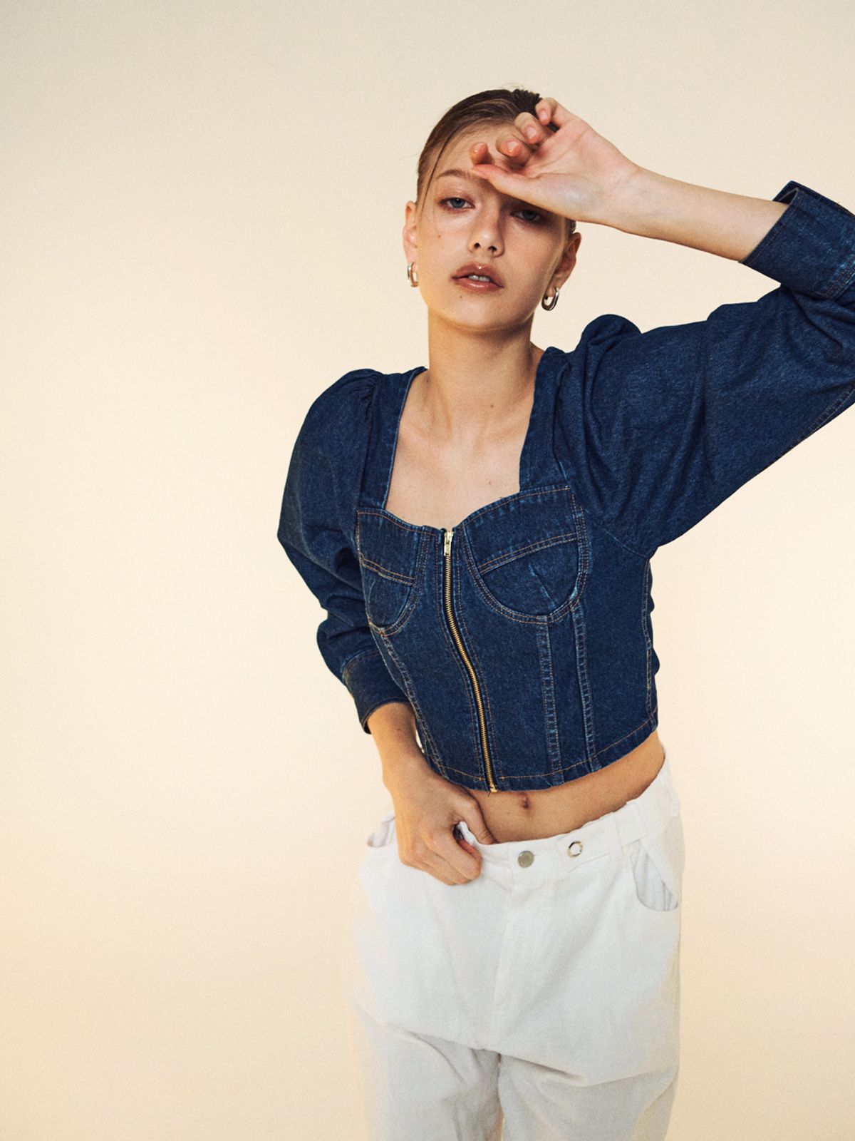르네즈미아(RENNESMIA) 데님 뷔스티에 블라우스 _ 인디고 블루