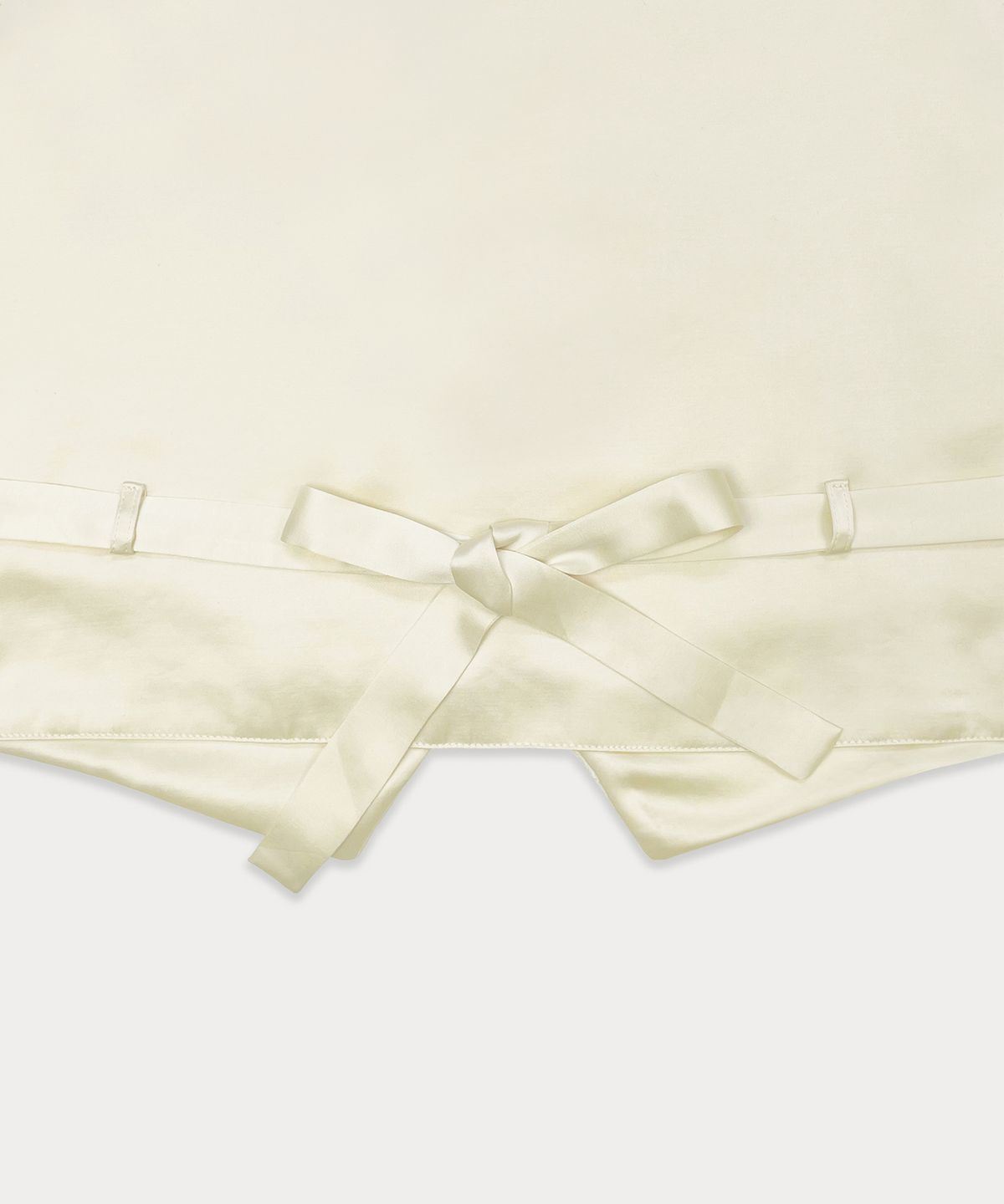 썸웨어버터(SOMEWHEREBUTTER) Vintage Lace Vest - Cream