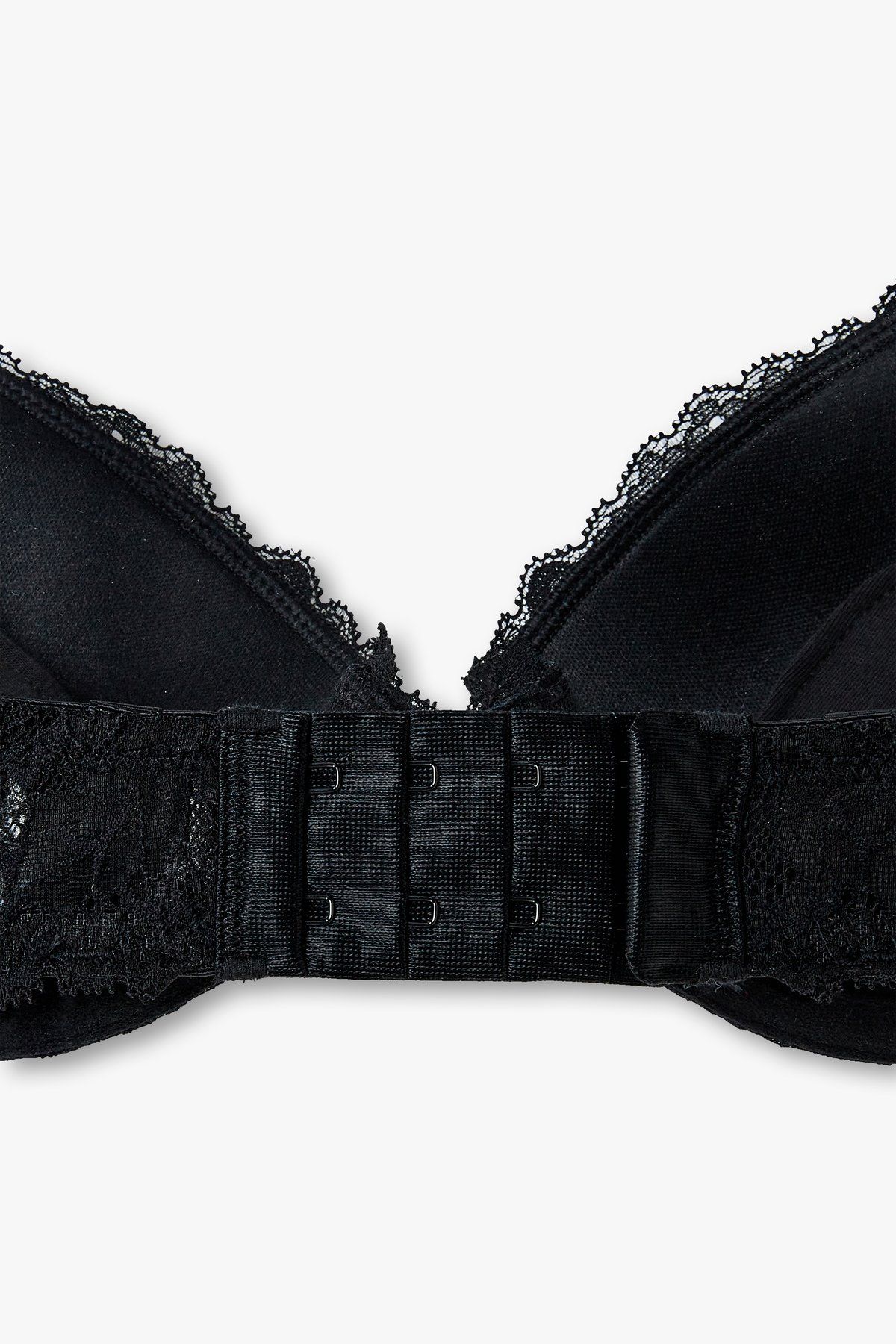 엠포리오 아르마니 언더웨어(EMPORIO ARMANI UNDERWEAR) 여성 플라워 리무브 패드 푸쉬업 브라_블랙 0824385510