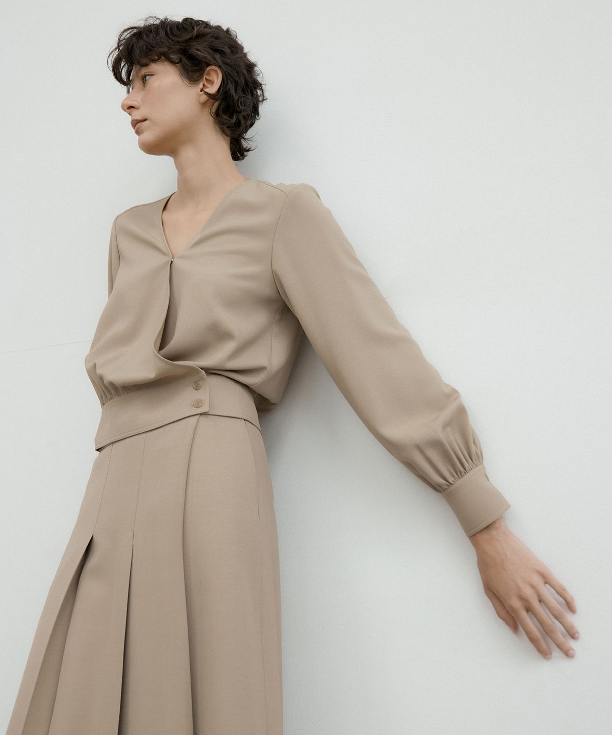 오떼뜨(OCTETTE) SOFT DOUBLE WRAP BLOUSE_2COLOR