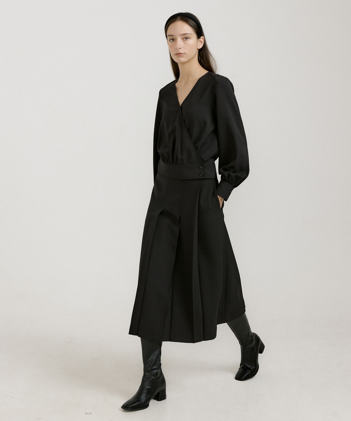오떼뜨(OCTETTE) SOFT DOUBLE WRAP BLOUSE_2COLOR