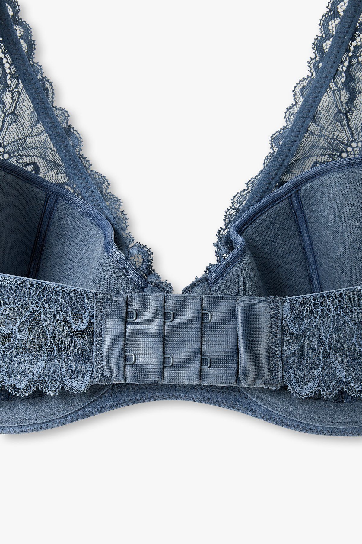 엠포리오 아르마니 언더웨어(EMPORIO ARMANI UNDERWEAR) 여성 플라워 자수 패디드 브라_블루 0824385507