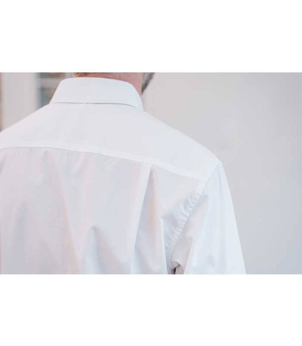 블랙브라운(BLACKBROWN) (LUTHAI) 세미 와이드카라 코튼 셔츠 [WHITE]