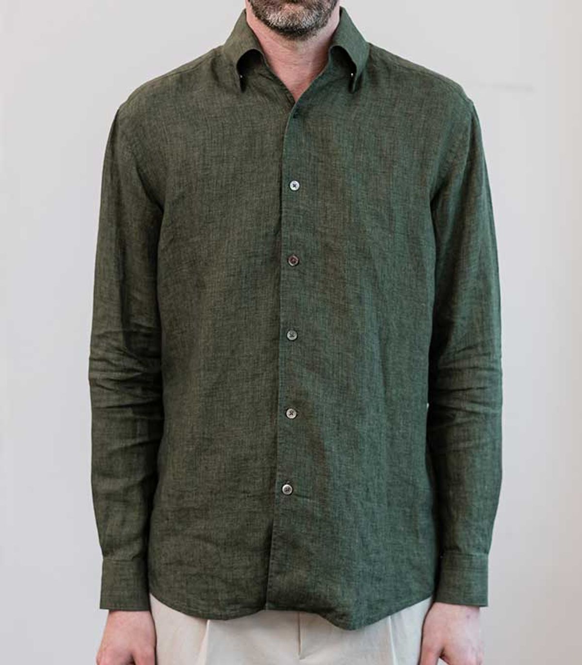 블랙브라운(BLACKBROWN) 딜라베 원피스카라 린넨 셔츠 [KHAKI]