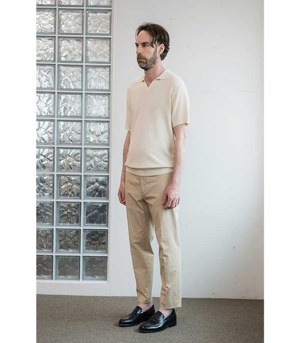 블랙브라운(BLACKBROWN) 포시즌 테이퍼드핏  밴딩 팬츠[BEIGE]