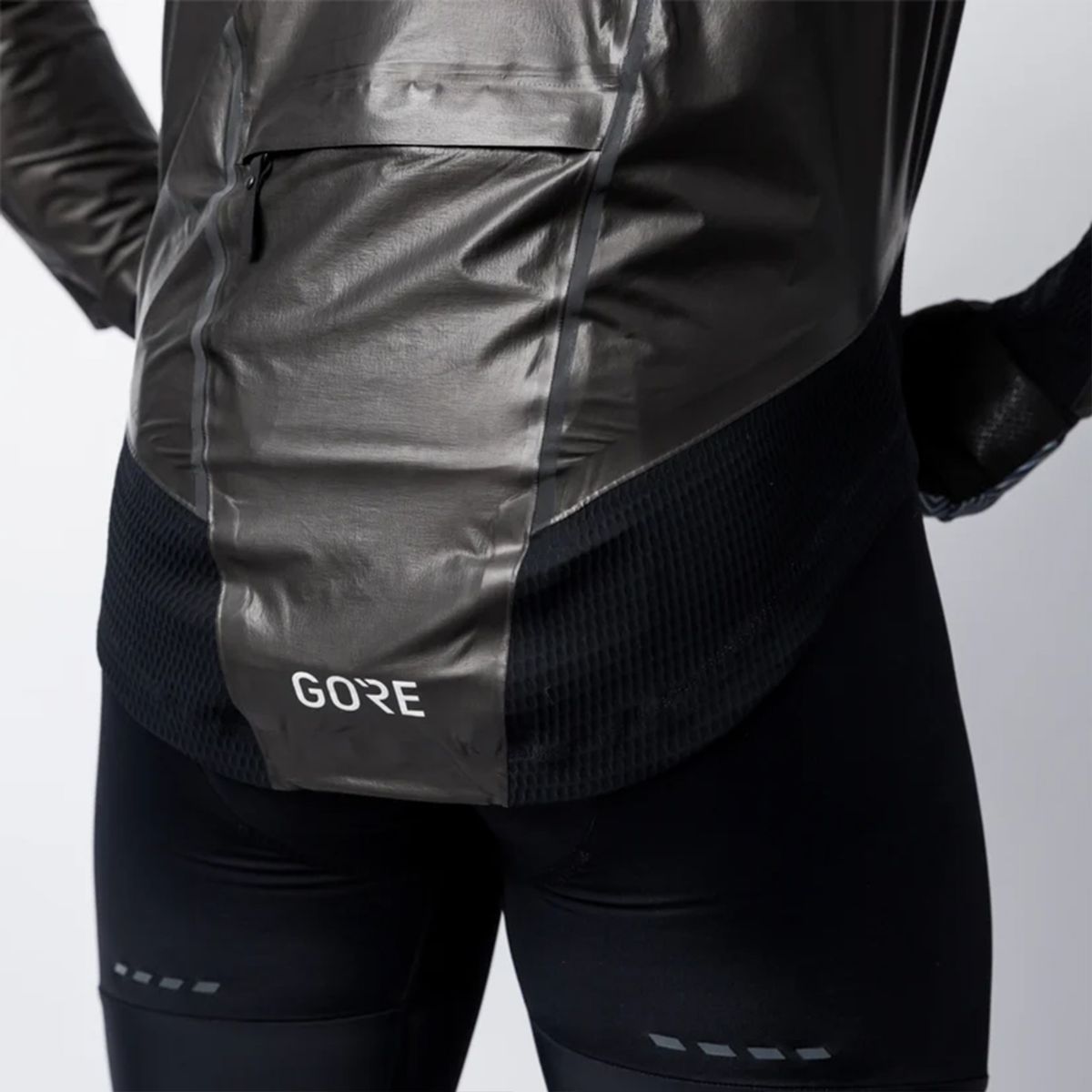 고어웨어(GOREWEAR) Gore-TEX SD Race 고어텍스 쉐이크드라이 레이스 자켓 - 블랙 (남성용)