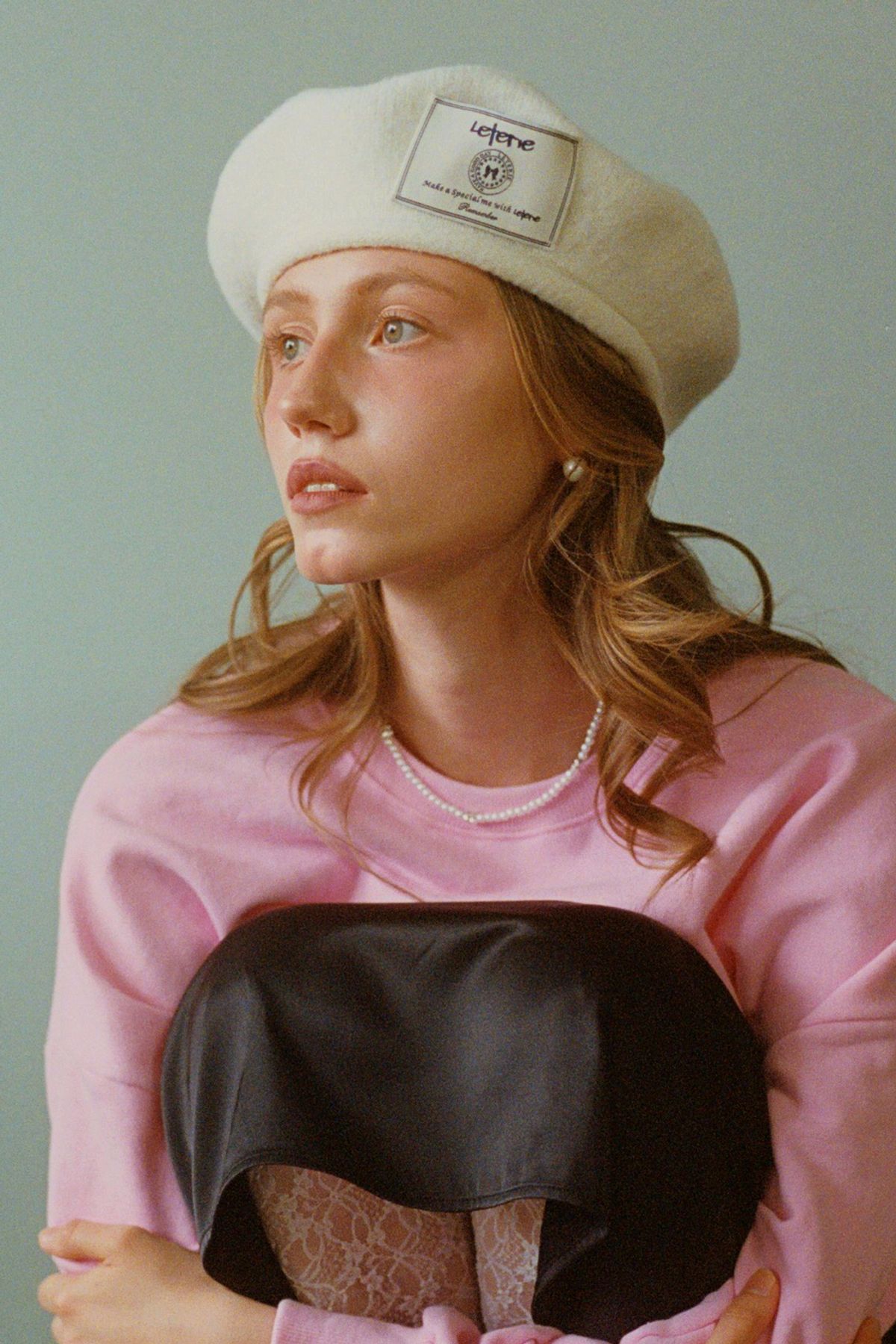 레터리(LETERIE) LR LABEL KNIT BERET_WHITE