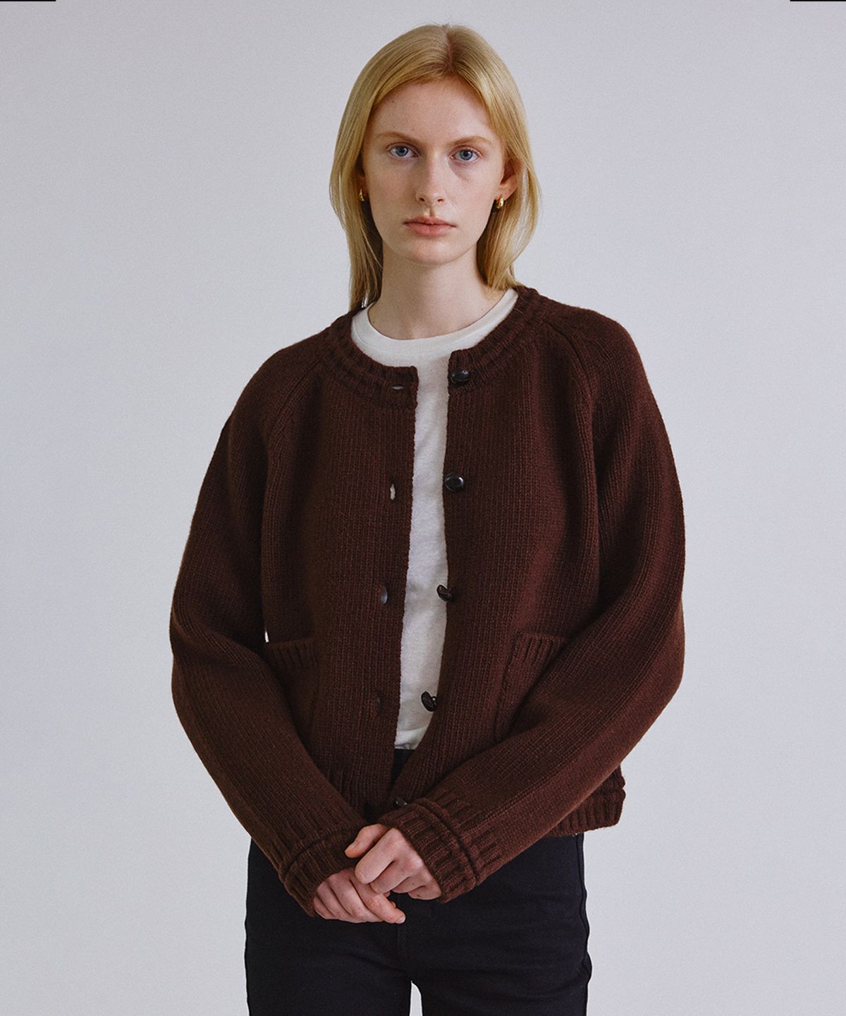 스텝어라운드(STEP AROUND) Rib line raglan cardigan_BROWN