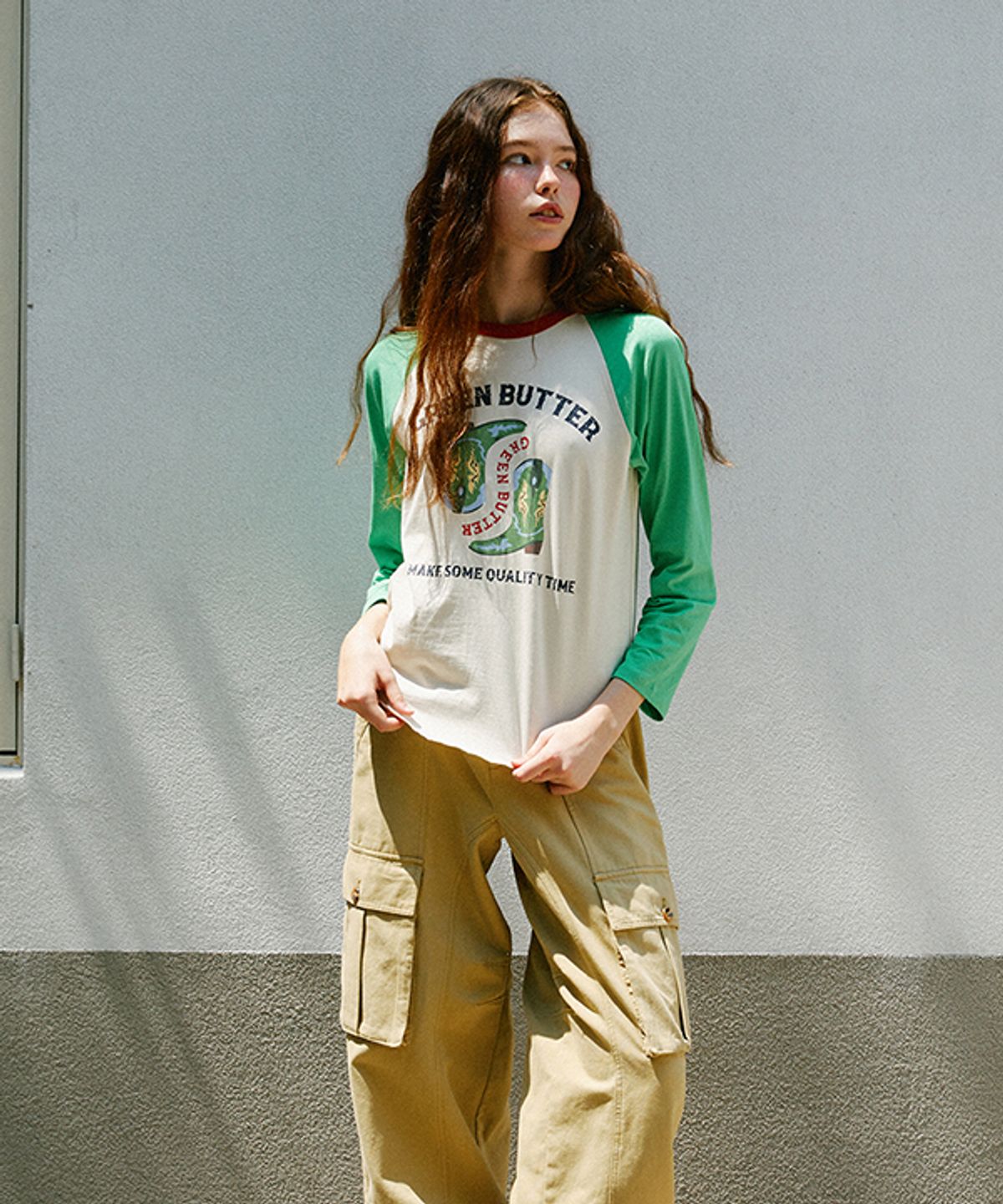 그린버터(GREENBUTTER) Western Raglan Sleeve Tee (Beige/Green)