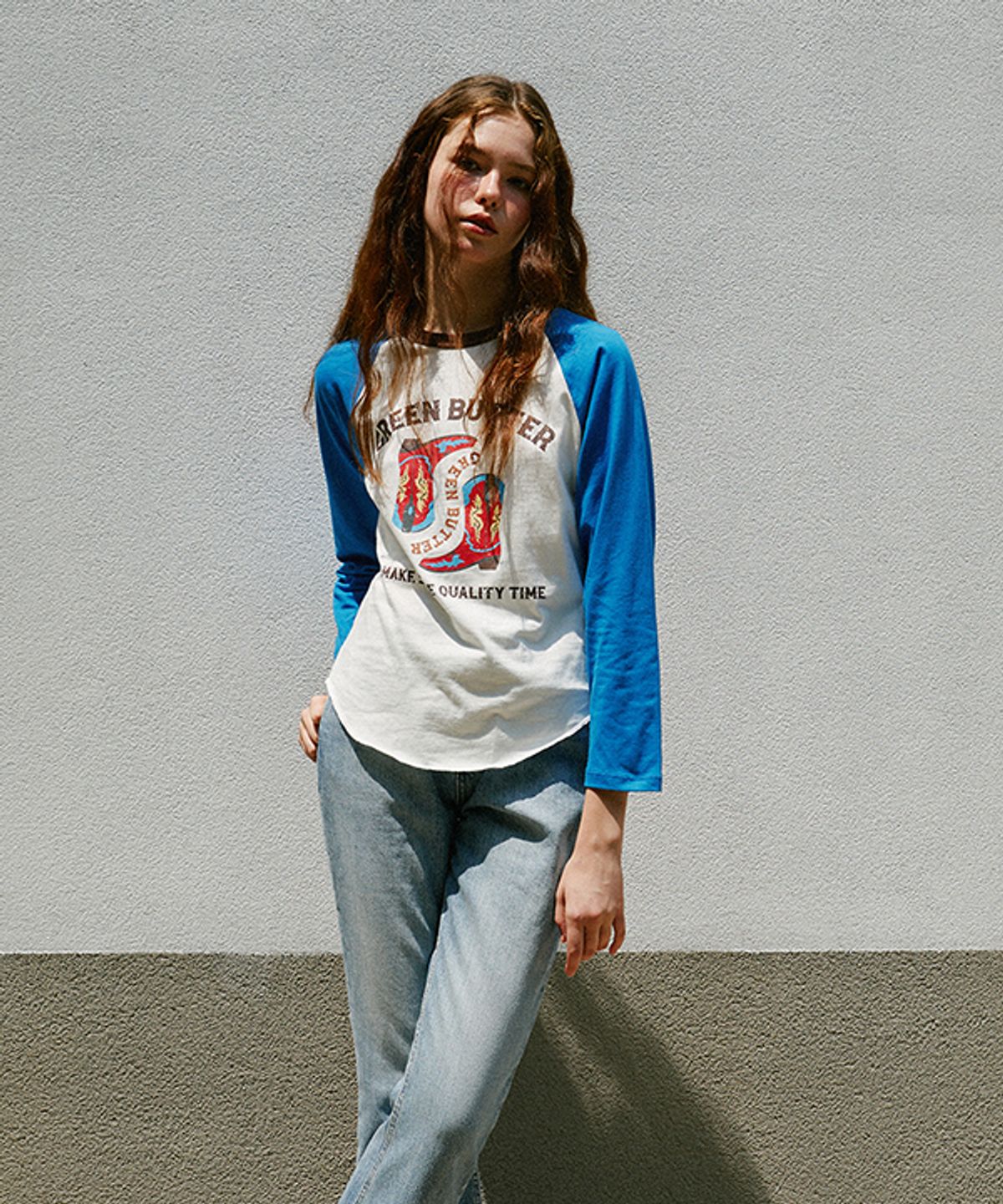 그린버터(GREENBUTTER) Western Raglan Sleeve Tee (Ivory/Blue)