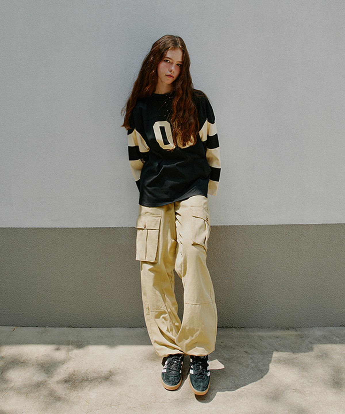 그린버터(GREENBUTTER) Drawstring Cargo Pants (Beige)