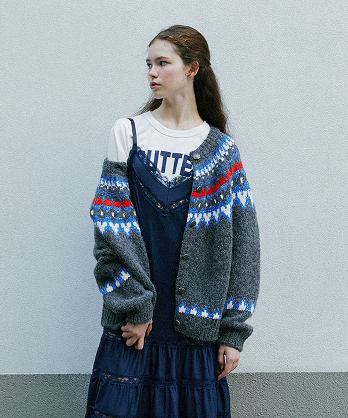 그린버터(GREENBUTTER) Metallic Yarn Nordic Cardigan (Charcoal)