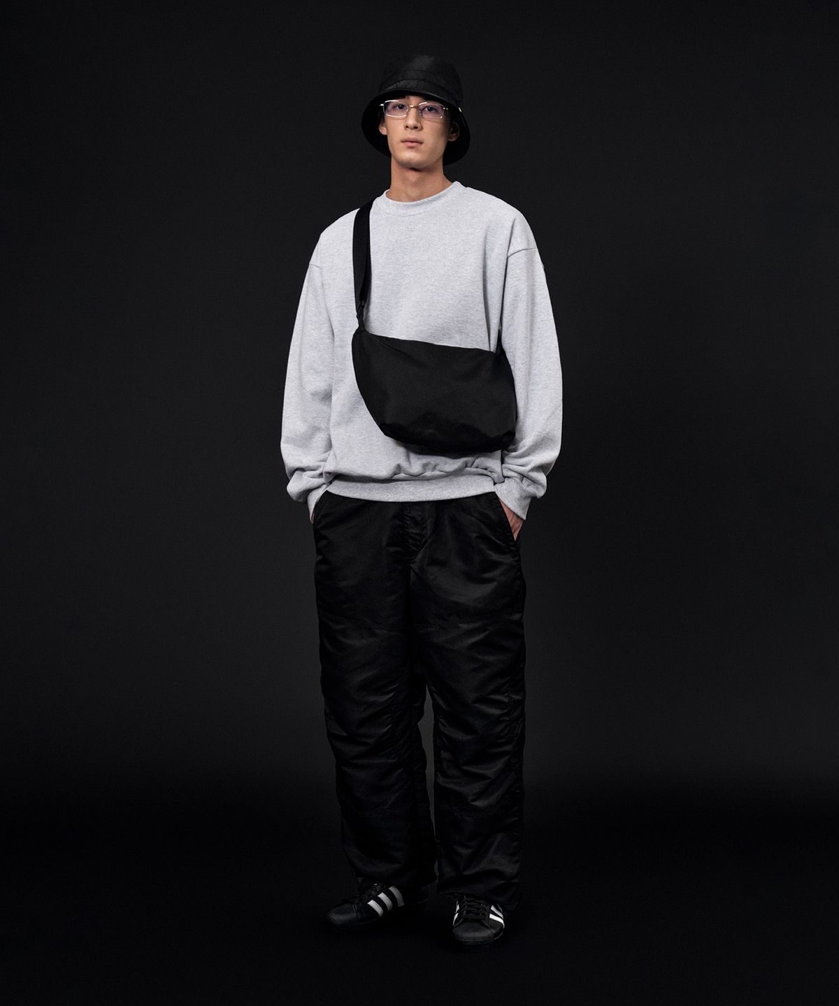 디미토(DIMITO) VERT SEOUL PENNY CROSS BAG BLACK