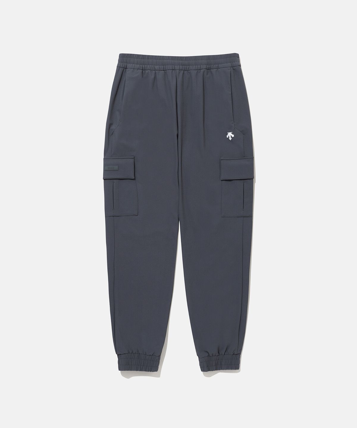 데상트(DESCENTE) 기모 우븐 카고 팬츠 차콜 그레이(SP323UPT91)