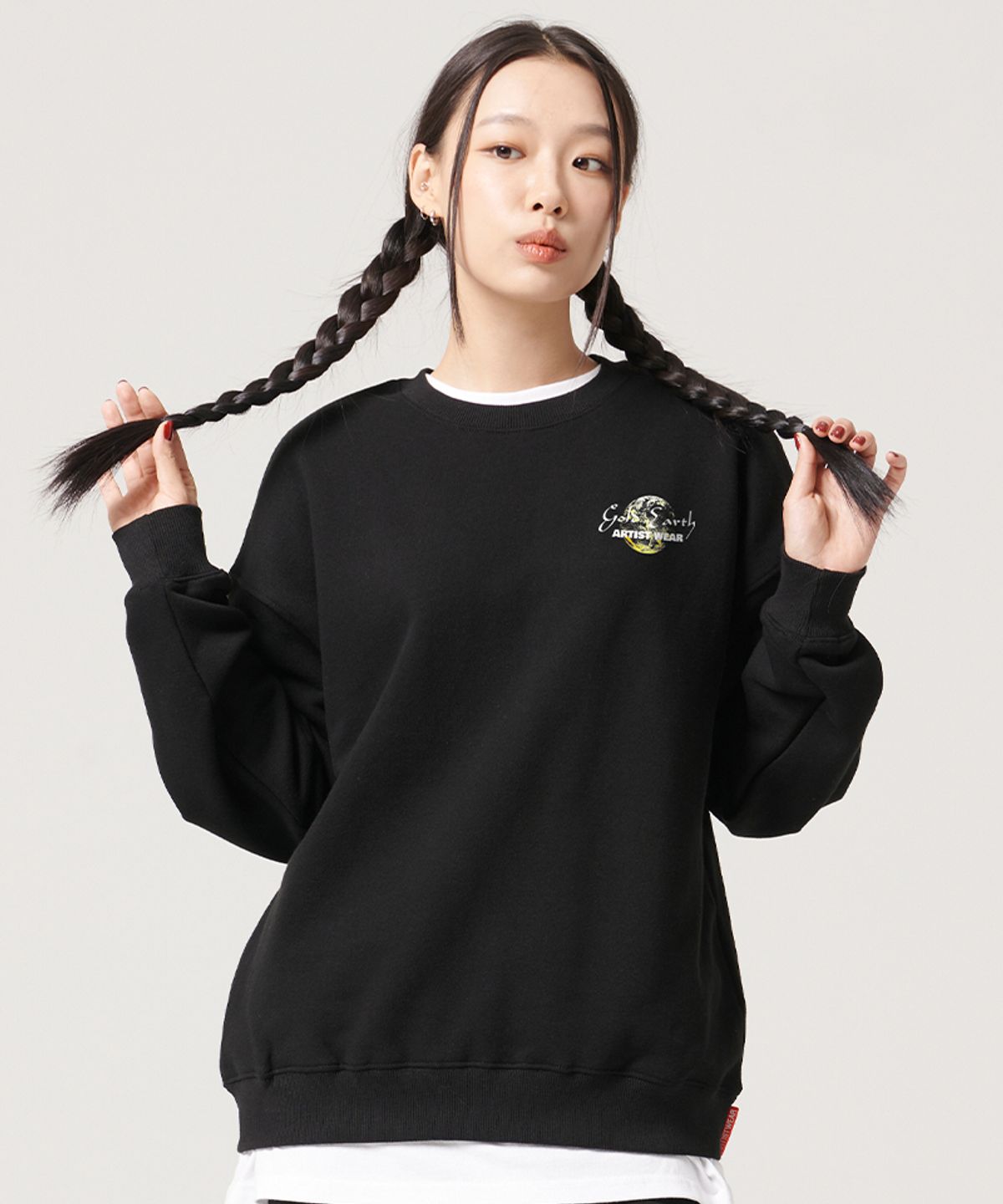 아티스트웨어(ARTISTWEAR) [ATW] 골든어스 맨투맨