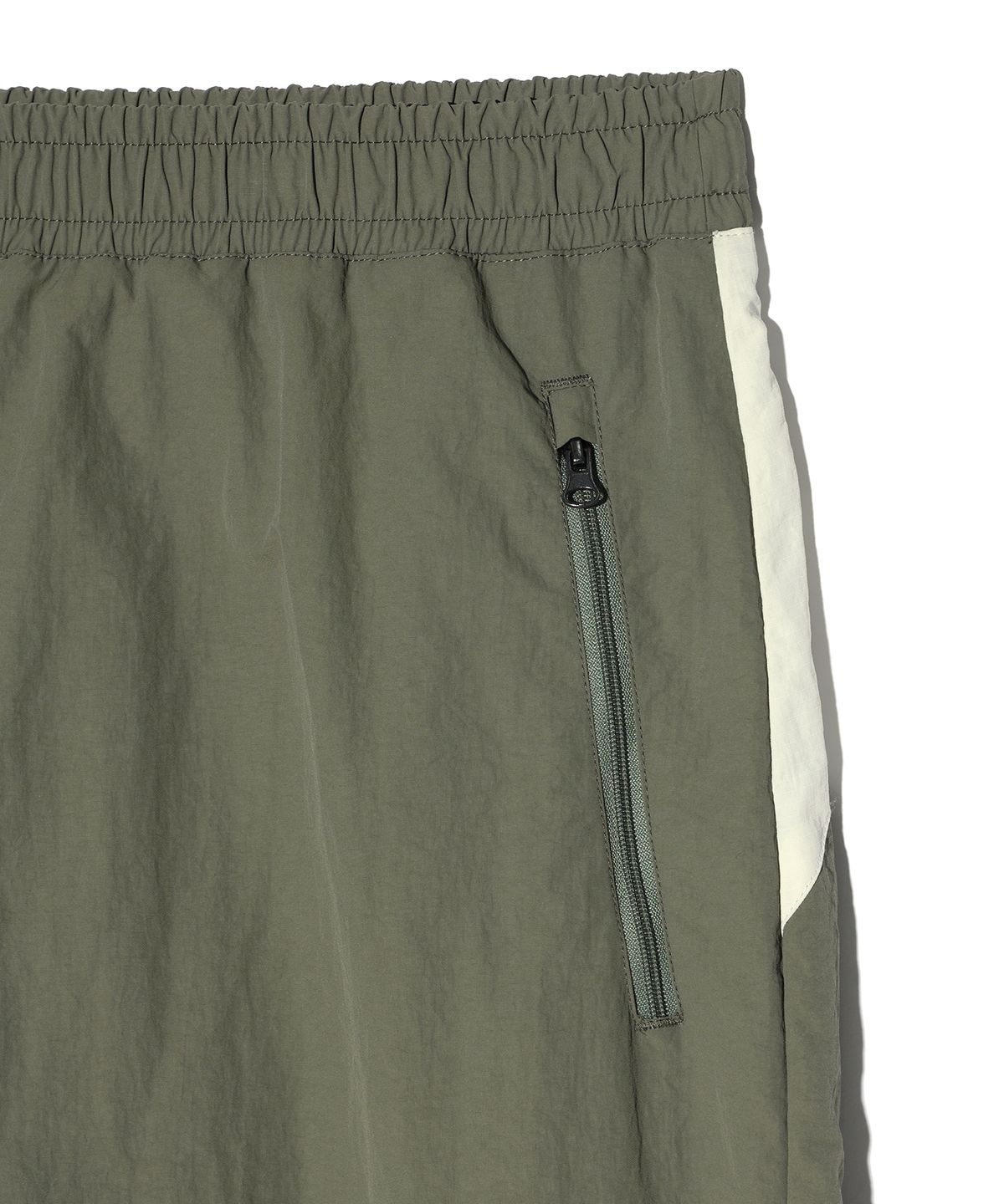 크리틱(CRITIC) TCR RACING LOGO SET UP PANTS KHAKI