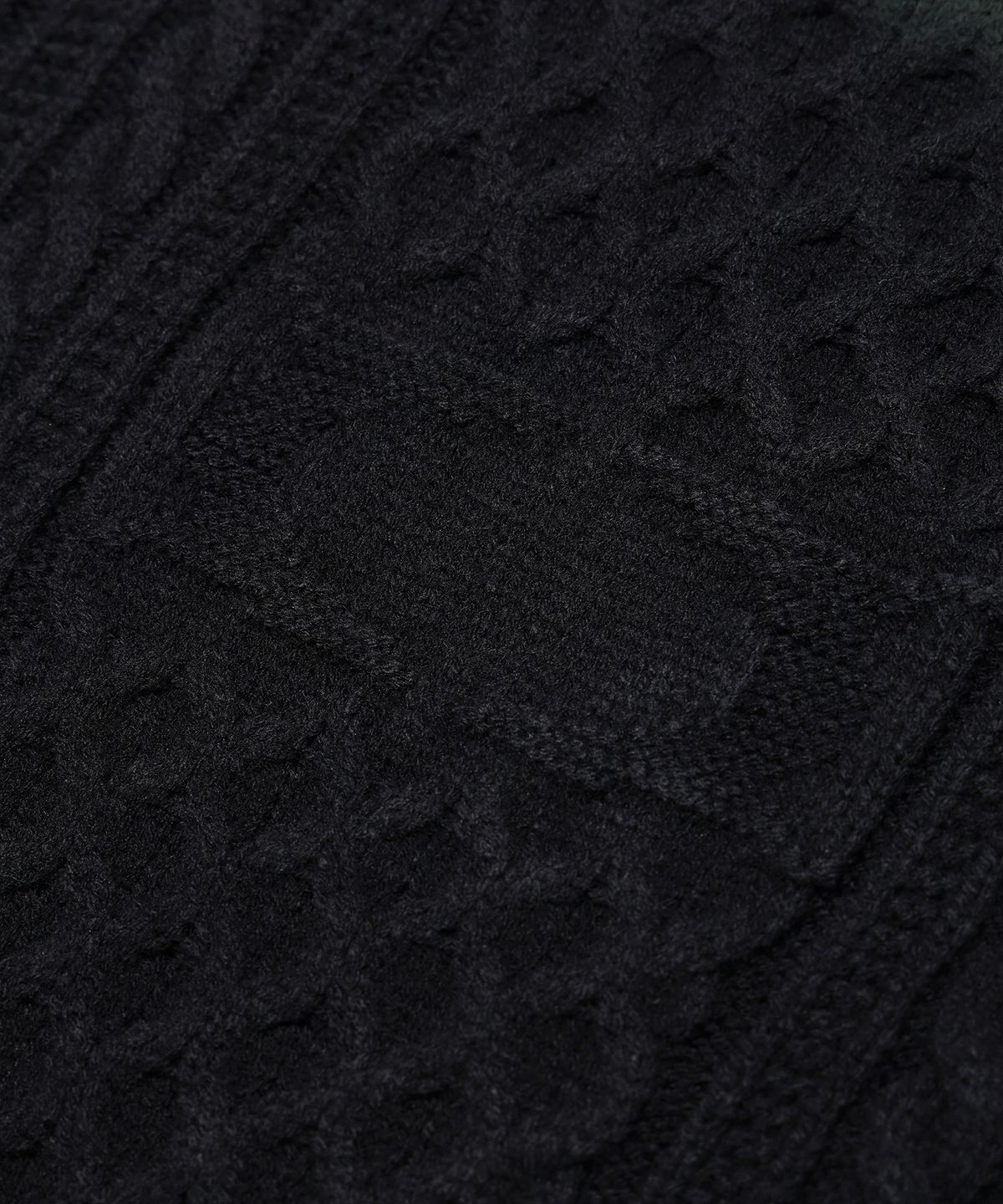 크리틱(CRITIC) WORMHOLE SPRAY CABLE KNIT BLACK