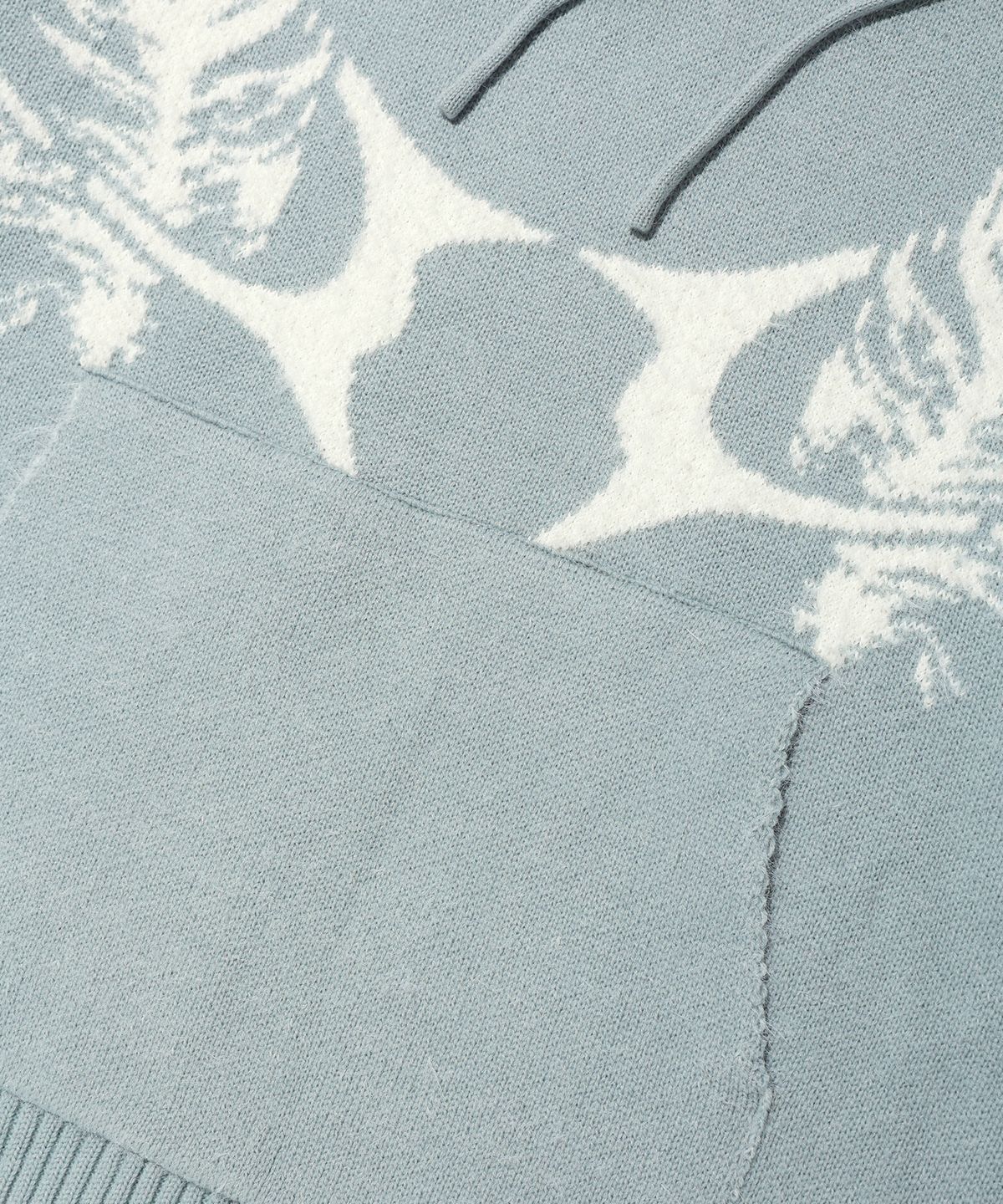 크리틱(CRITIC) FEATHER WORMHOLE HOODIE KNIT SKY BLUE