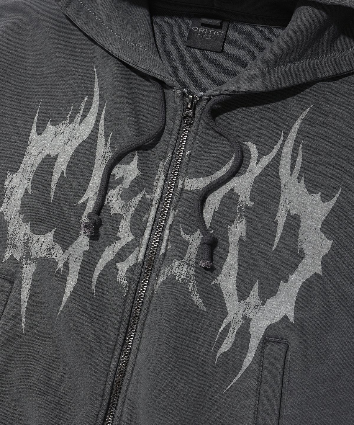 크리틱(CRITIC) PIGMENT GHOST HOODIE ZIP-UP CHARCOAL