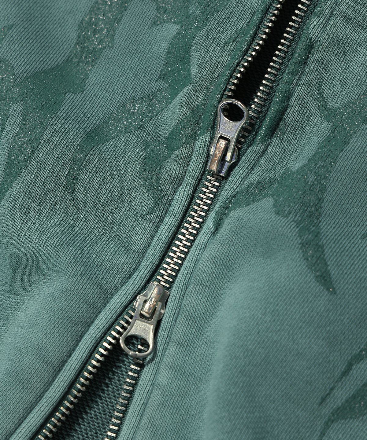 크리틱(CRITIC) PIGMENT GHOST HOODIE ZIP-UP KHAKI