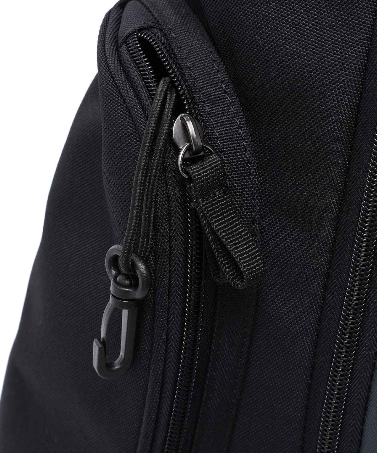 나이스고스트클럽(NICEGHOSTCLUB) NGC SPORTY SLING BAG_BLACK(NG2EFUAB43A)